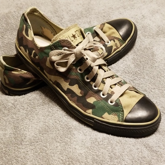 camo print converse